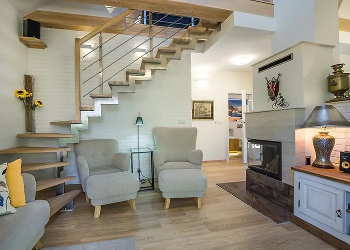 Jantarowy Dworek * Jantar